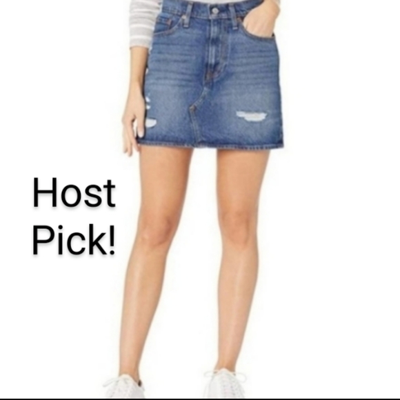 Levi's Dresses & Skirts - 🌷HP!  Levi's | High Rise Denim Deconstructed Mini Skirt Size 26 Waist Nwt!